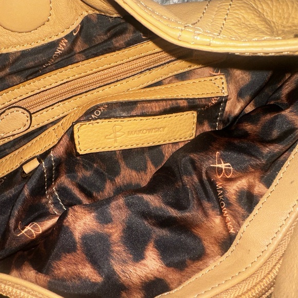 B Makowski Gold Yellow leather hobo bag - Picture 5 of 5